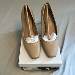 Alfani Tarah pumps 10M